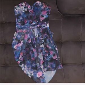 Gorgeous, floral asymmetrical, sweetheart dress.